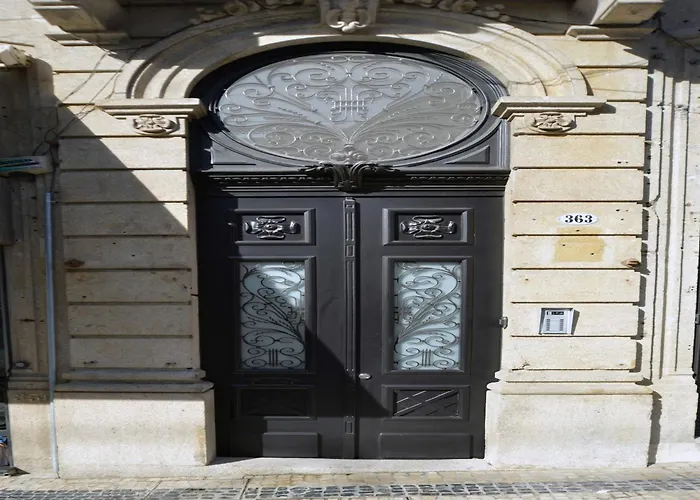 Cozy 1-bedroom In Apartment Porto